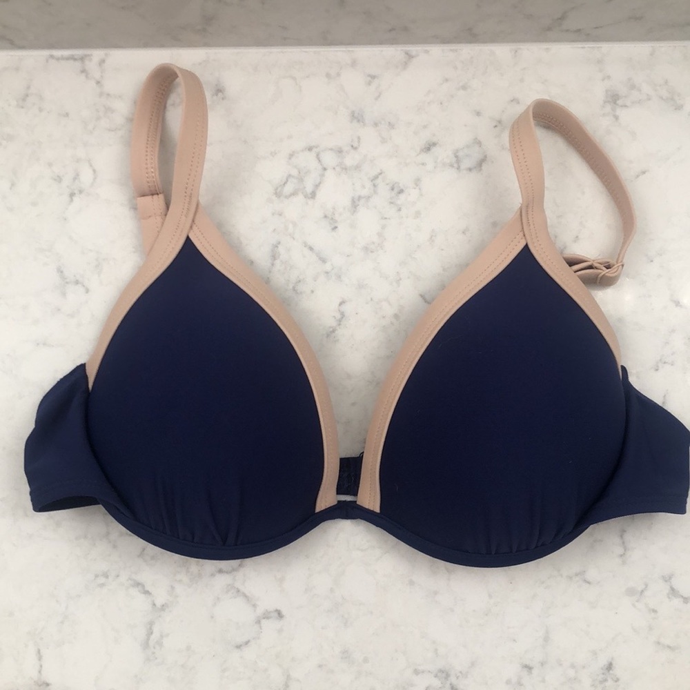 Push-up bikini top